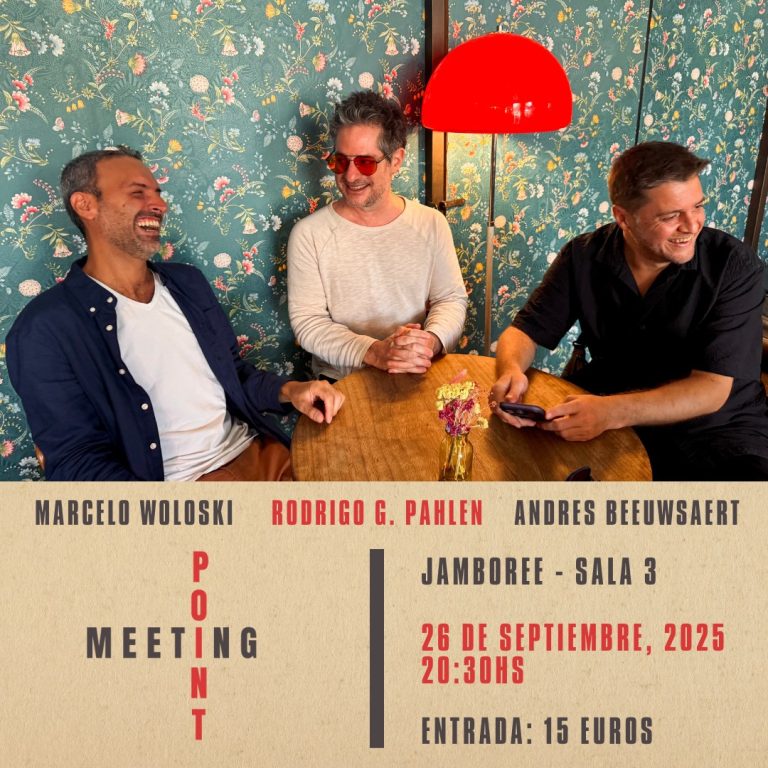 Concierto del músico uruguayo Rodrigo G. Pahlen acompañado de Andrés Beeuwsaert y Marcelo Woloski